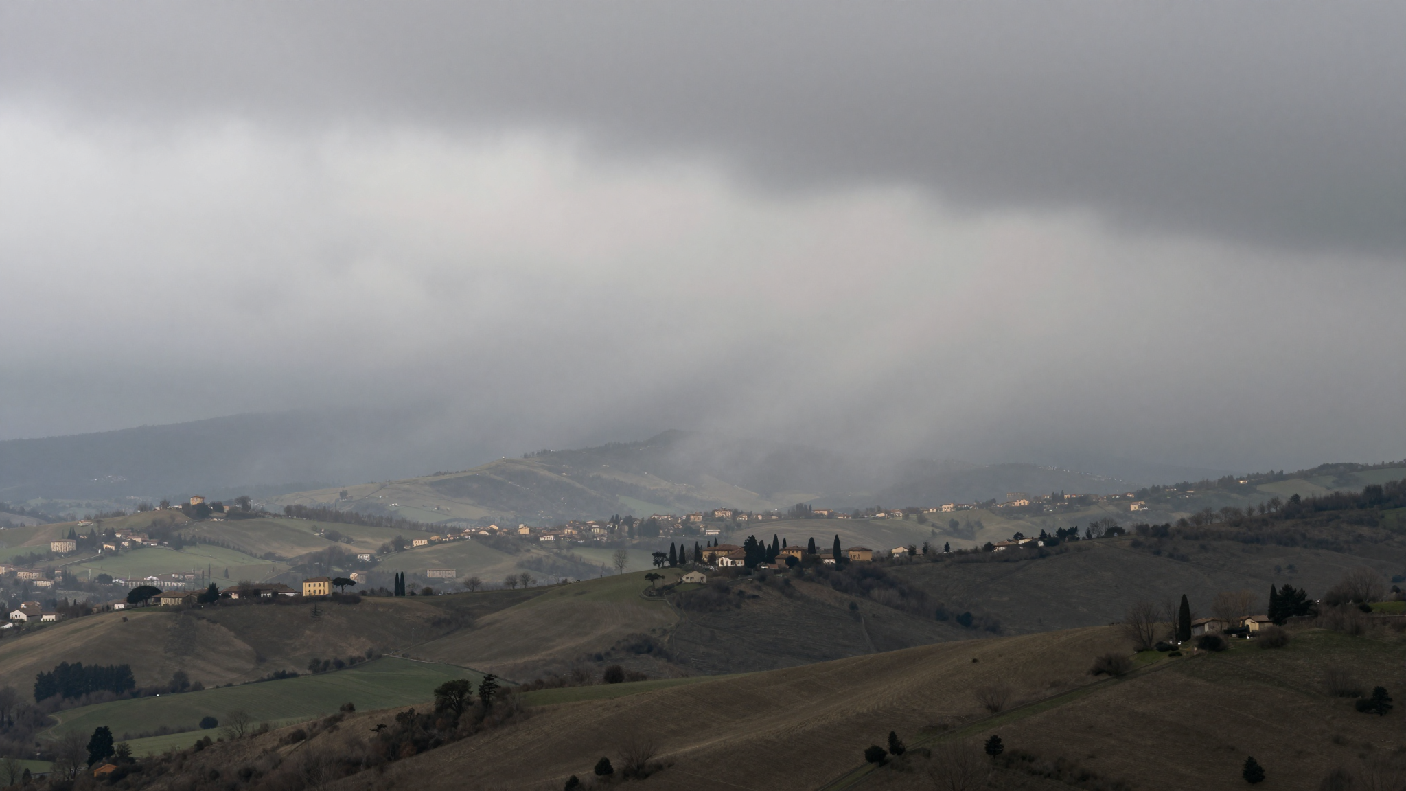 Allerta Gialla Vento nelle Marche: Fenomeni Moderati