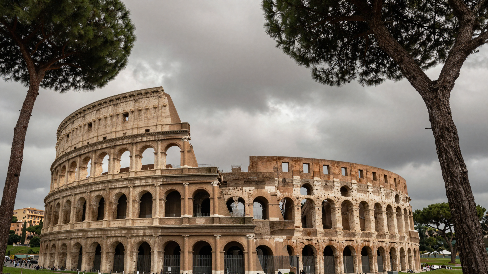 Meteo Lazio oggi: cielo coperto, 32°C e vento moderato
