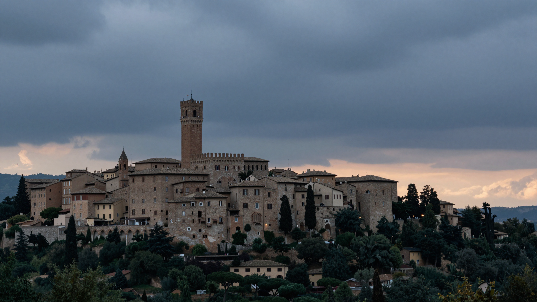 Meteo Marche oggi: coperto, 26-31°C, venti fino a 26 km/h