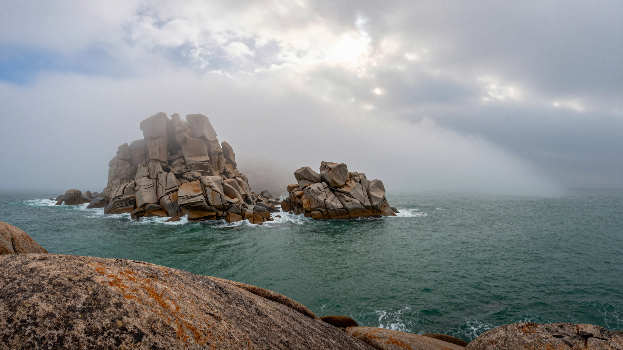 Meteo Sardegna oggi: nebbia al mattino, caldo intenso. Max 31°C